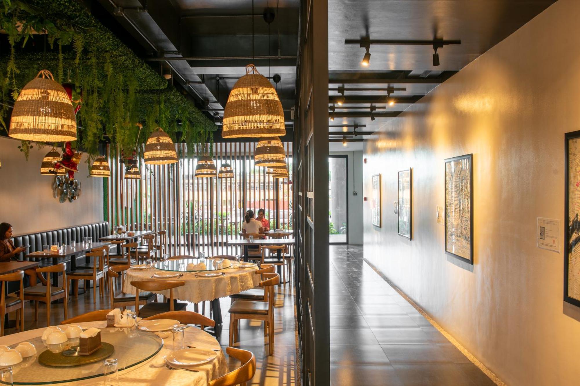 Levo Hotel Urdaneta エクステリア 写真