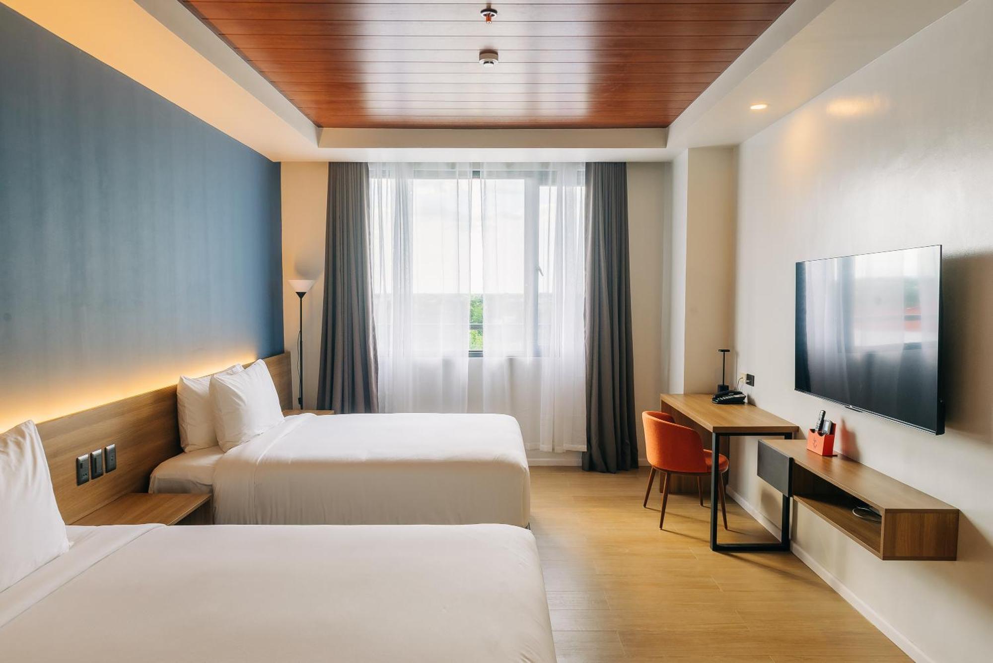 Levo Hotel Urdaneta エクステリア 写真